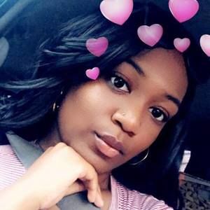 Meet your Posher, Tianna